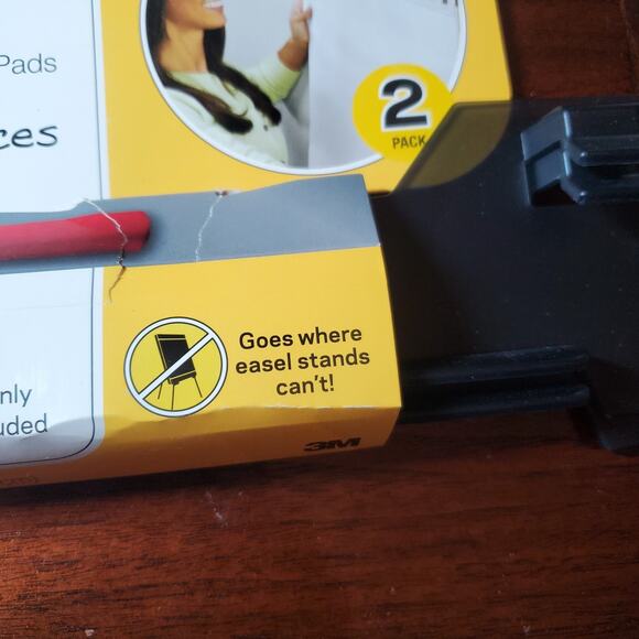 Post-it Super Sticky Wall Easel Mounting System, 15 in Wide x 3.25 in Tall - Picture 5 of 7